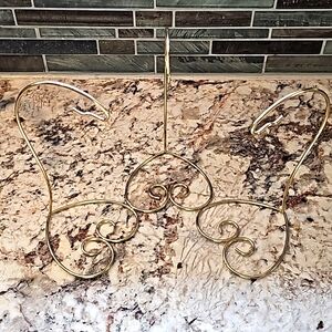 Three Heart Shaped Base Ornament Hangers